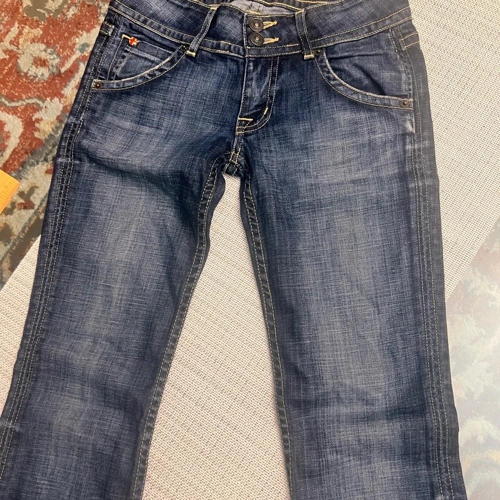 Hudson Jeans Women's Boot Cut in Dark Blue, size 24/29 , low rise